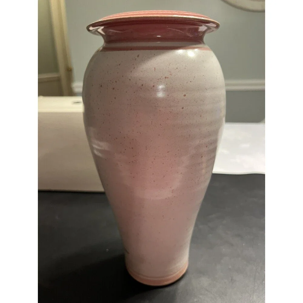 Vtg Peddlers Village Handcrafted Pottery Pink Calle Lilly 10” Vase Signed